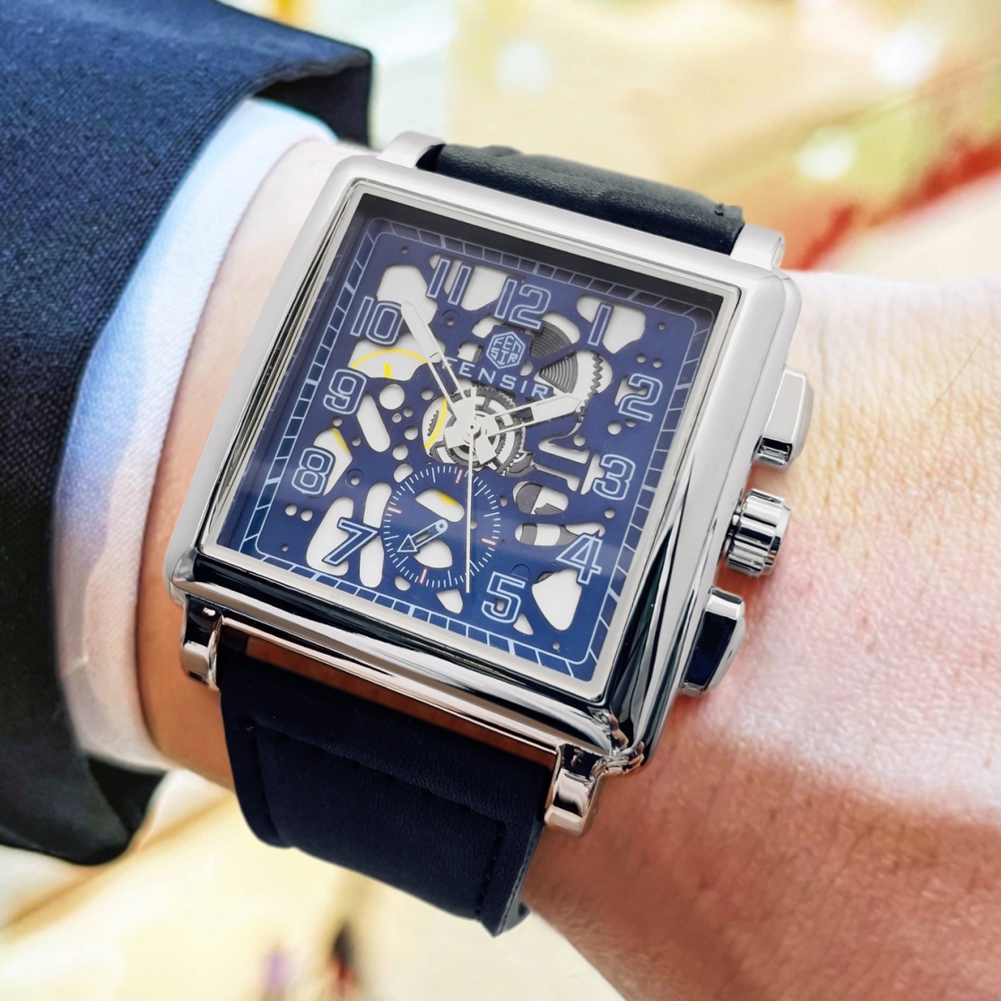 A Popular Foreign Trade Item:  - Luxury Watch Trading recension och pris