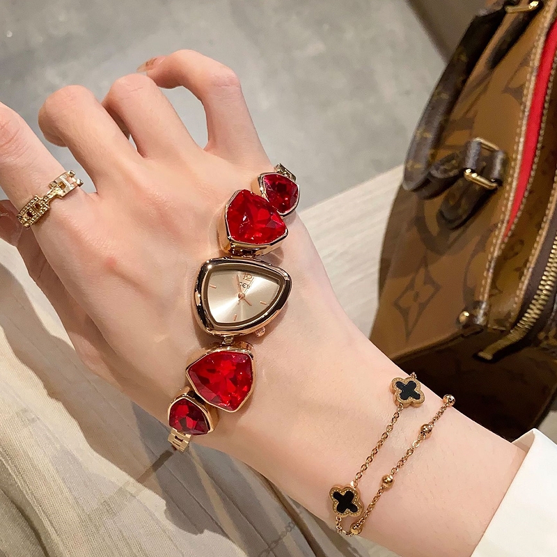 New color scheme irregular des - Luxury Watch Trading recension och pris