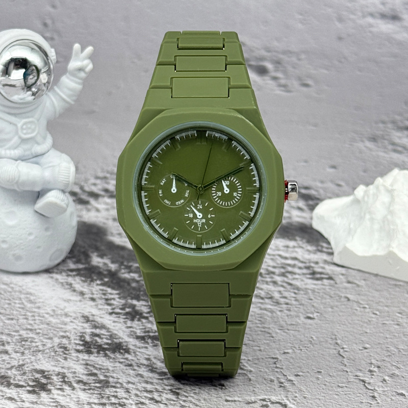 Famous Brand Fake Three-Eyed D - Luxury Watch Investment recension och pris